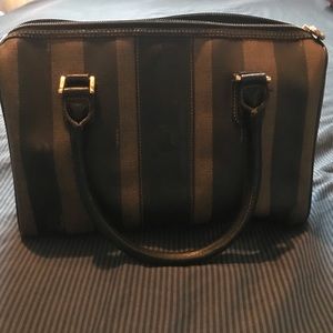 Beautiful vintage fendi bag